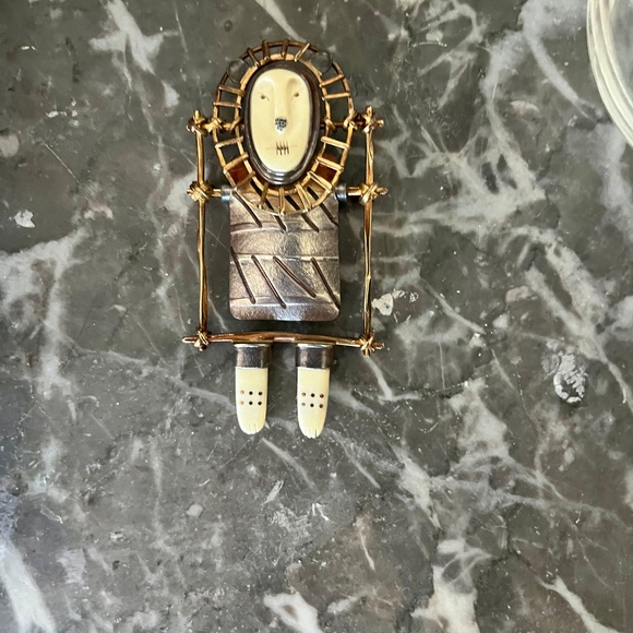 Carolyn Morris Bach Pin Lion Brooch 18K and Fine Sterling Silver - Picture 8 of 9